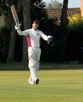 FuturaSportsSA's tweet photo. Unbelievable...yet another unbeaten Century for this #Athlete of ours @Bowesy07 .Keep up the outsranding work! #CB02 http://t.co/MwYewNyfez