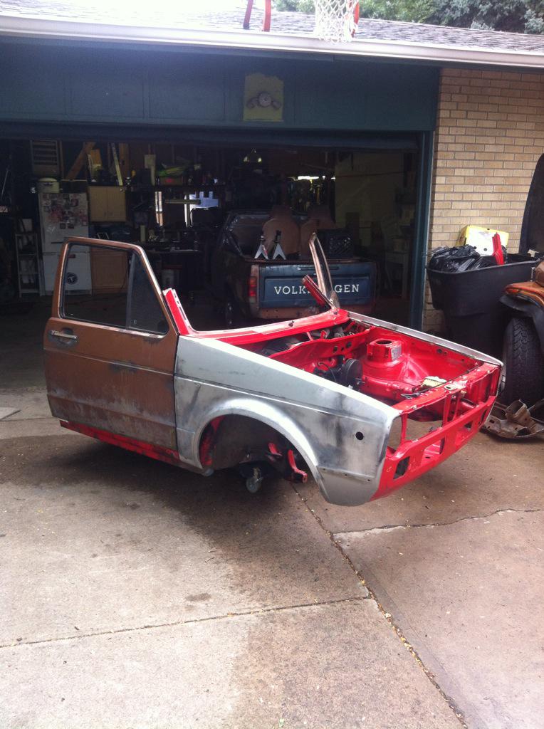 RabbitRebuild's tweet image. Front end is finally cut away! Getting the red-head lined up to complete the union... We've almost built a truck!