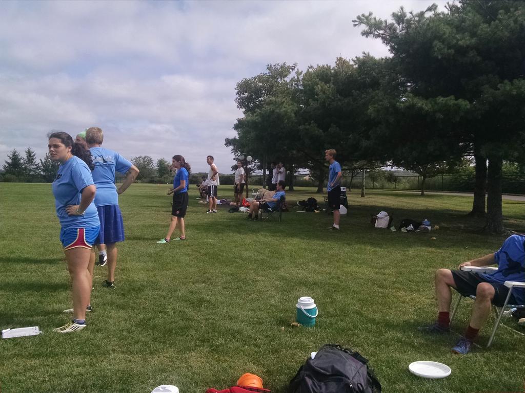 ReporterJenna's tweet image. Ultimate Frisbee in west Roxbury!