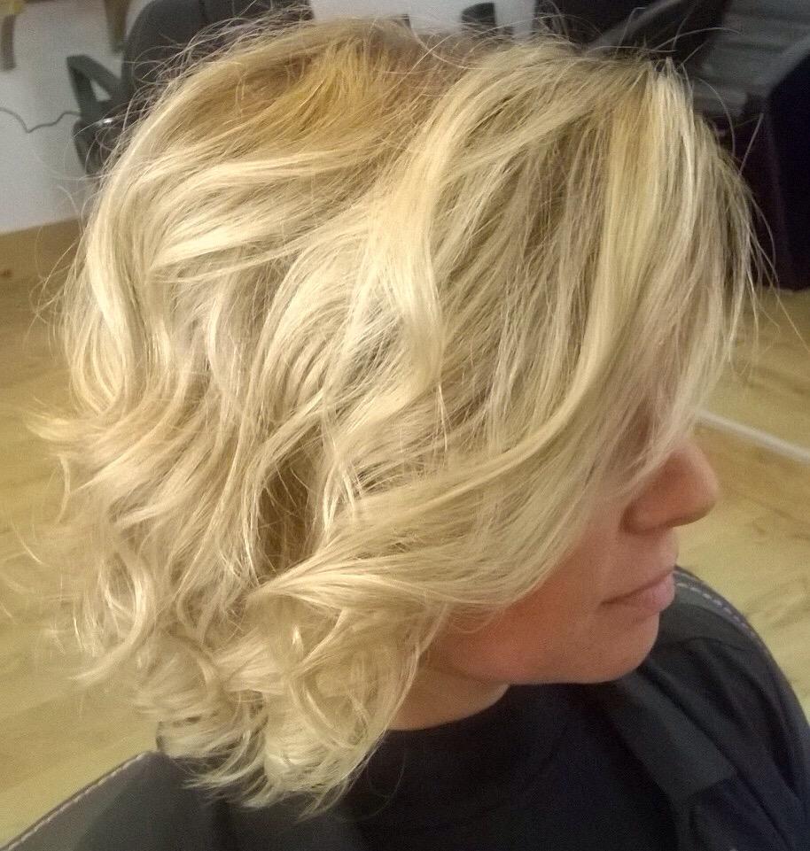 Beautiful balayage! Used to tone down brassy highlights #organic33 #Elise #improvement #softer