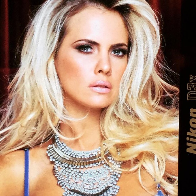 #saturday #production #blonde #jewels ? http://t.co/X0kTLuPLW6