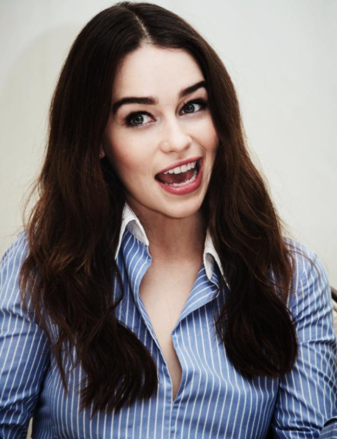 RTorFav14's tweet image. RT For Emilia Clarke
Fav For Lily Collins