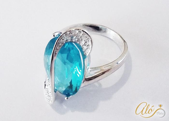 aloplata925's tweet photo. Anillo de plata Zirconia Azul #AloPlata #AloPlata925 #Anillo #Accesorio #Jewelry #Moda VER MÁS http://t.co/iM2VHSX9W7 http://t.co/IIxkM2PhmB