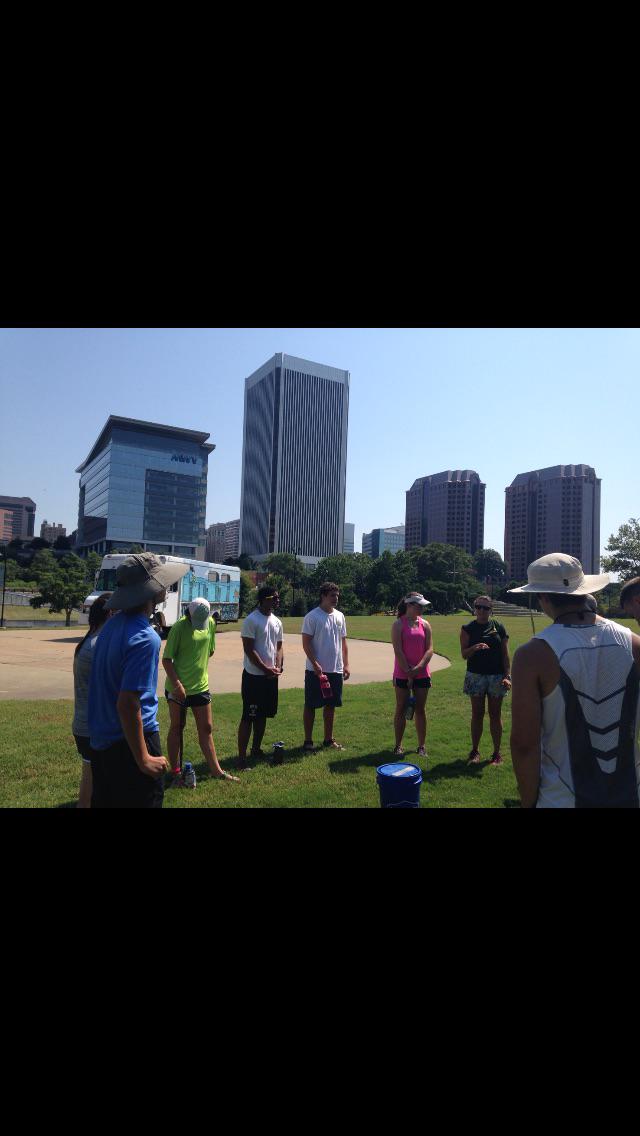 JRExpeditions's tweet photo. Our journey has finally started with our expedition team going down the Lower James River. #jrexpedition2015 #rva http://t.co/ex2VElNdGd