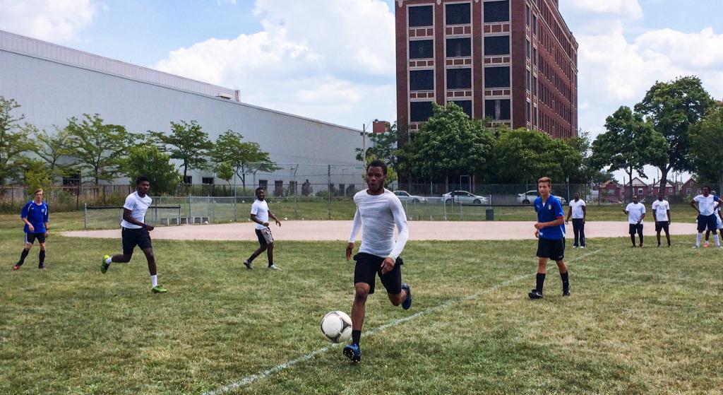 HMCommunityCup's tweet photo. Rules of #soccer are simple: if it moves, kick it. If it doesn't move, kick it until it does. #CommunityCupHamilton http://t.co/It6RJzDLda