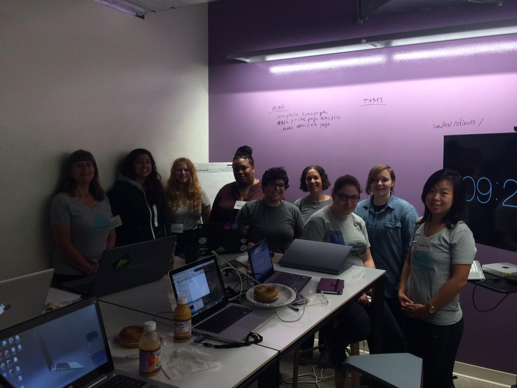 Sharay_A_'s tweet image. Team Wawsome!! #wecode #codeisqueen