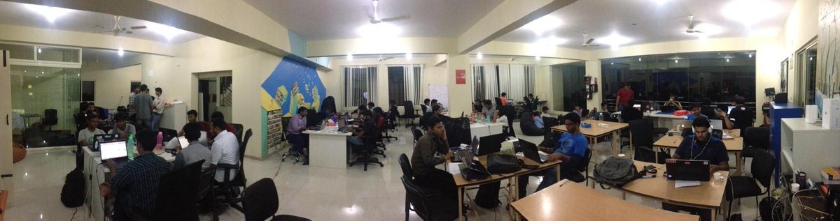 skillenza's tweet image. 11:00 P.M. Energised to work until sunrise #mygolahack #destinationhack #hackathon @mygola