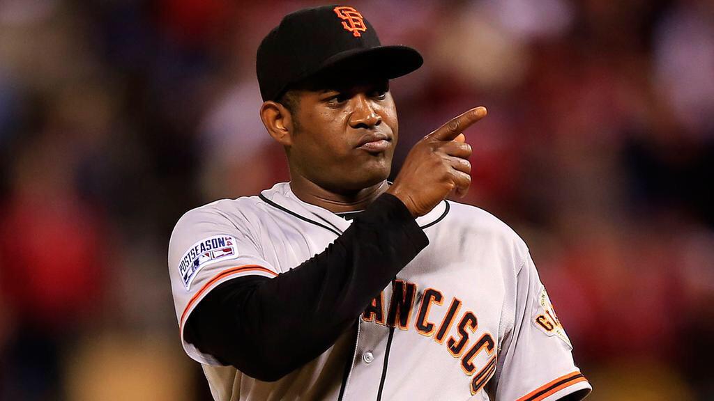Happy birthday to former and current reliever Santiago Casilla! Oh yeah, we see you, Casilla. 