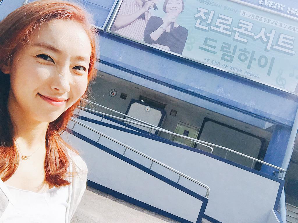 잠못드는밤비는내리고...아이코.::
너무 즐거웠던 중고등학생들과의 만남💕
진로콘서트. 더 많이 했음 좋았을껄..아쉽네..