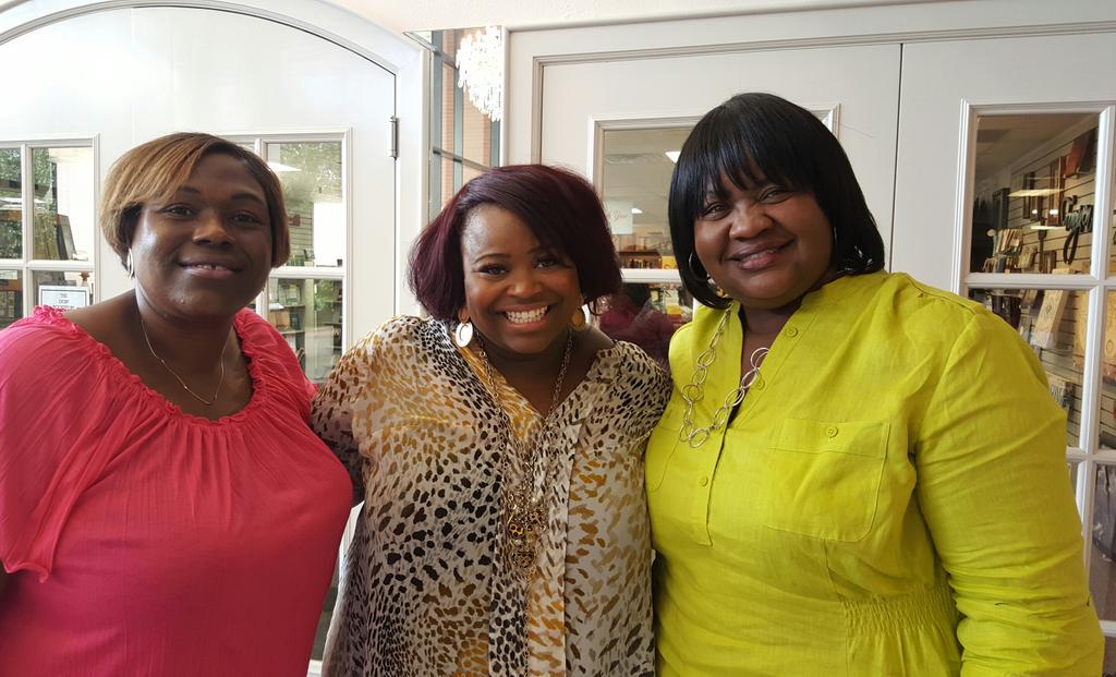 MsGeeCarvin's tweet photo. #DFJ2015 conference w/@DeviWTitus @crystalaikin .So enjoyed this conf. Looking forward to next year. http://t.co/ExuYgccVX5