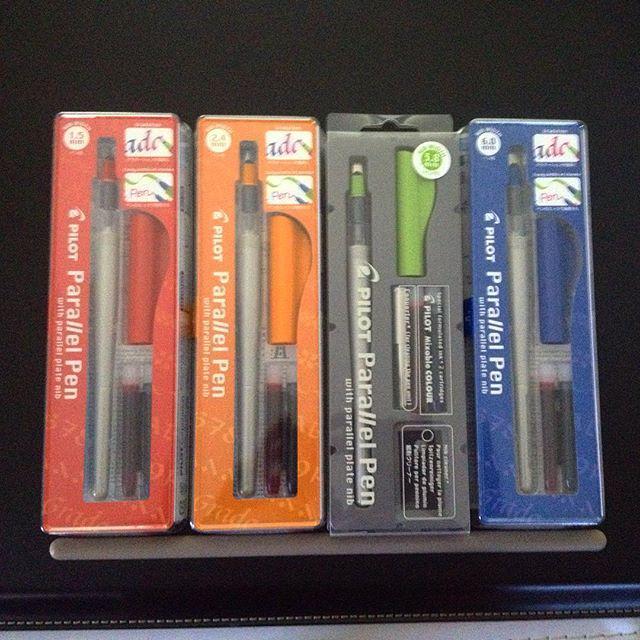 Pactagon's tweet image. YEESSSSSSS #fountainpen #pilotparallel #calligraphy #massdrop ift.tt/1I1Ae1P