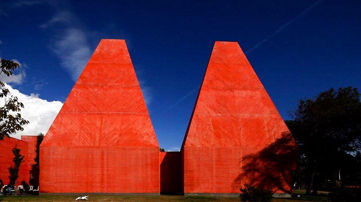 Happy birthday Eduardo Souto de Moura!  