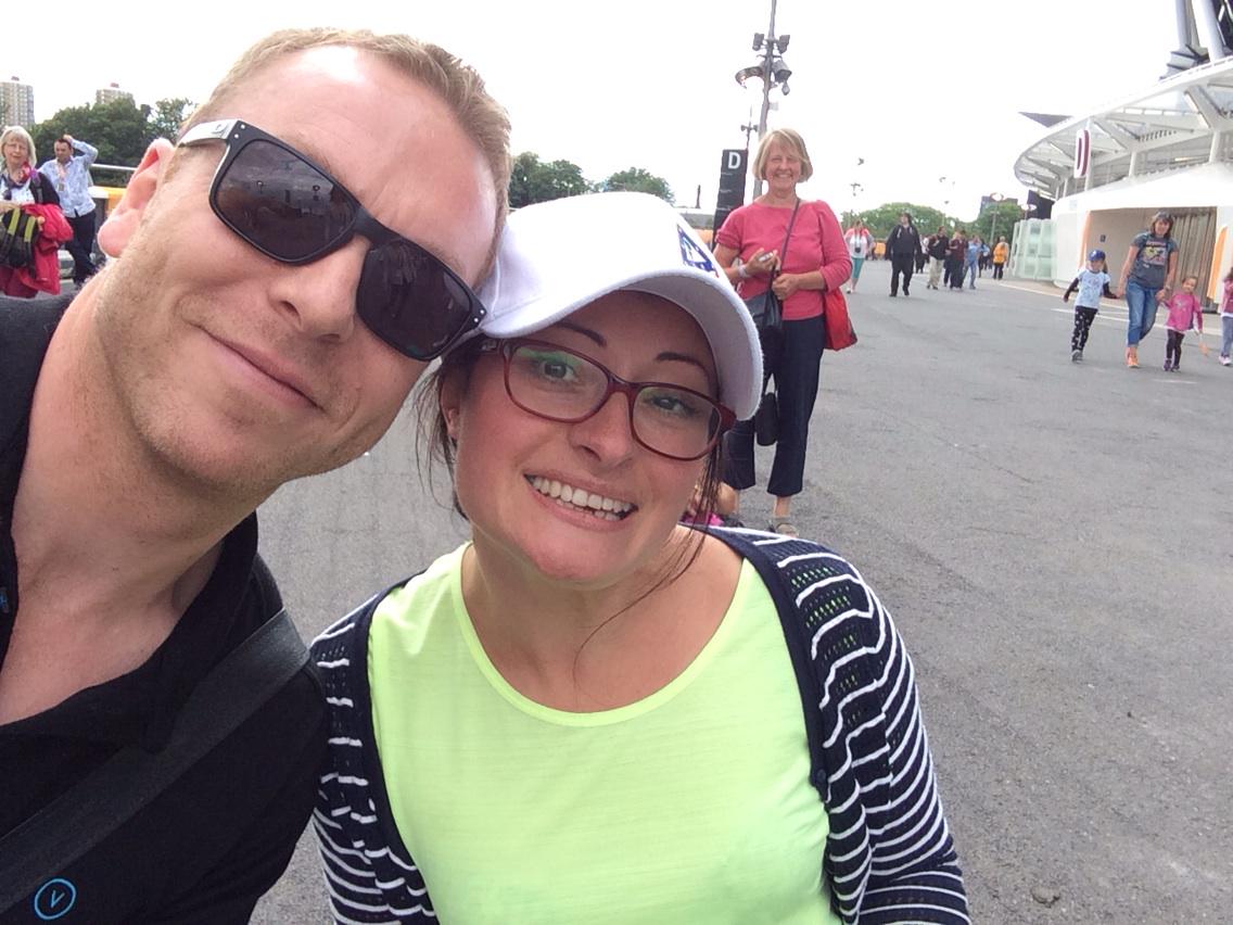 chrishoy's tweet photo. To the lady @ #AnniversaryGames today whose phone battery died when taking a selfie, here's the pic from my phone! http://t.co/uMf0jr1DwU