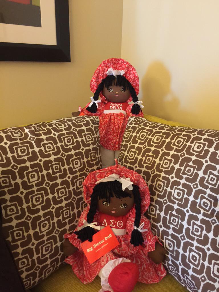 Look who is with me. I can't leave her at home. We are headed to the convention center.  We will be at Booth 937