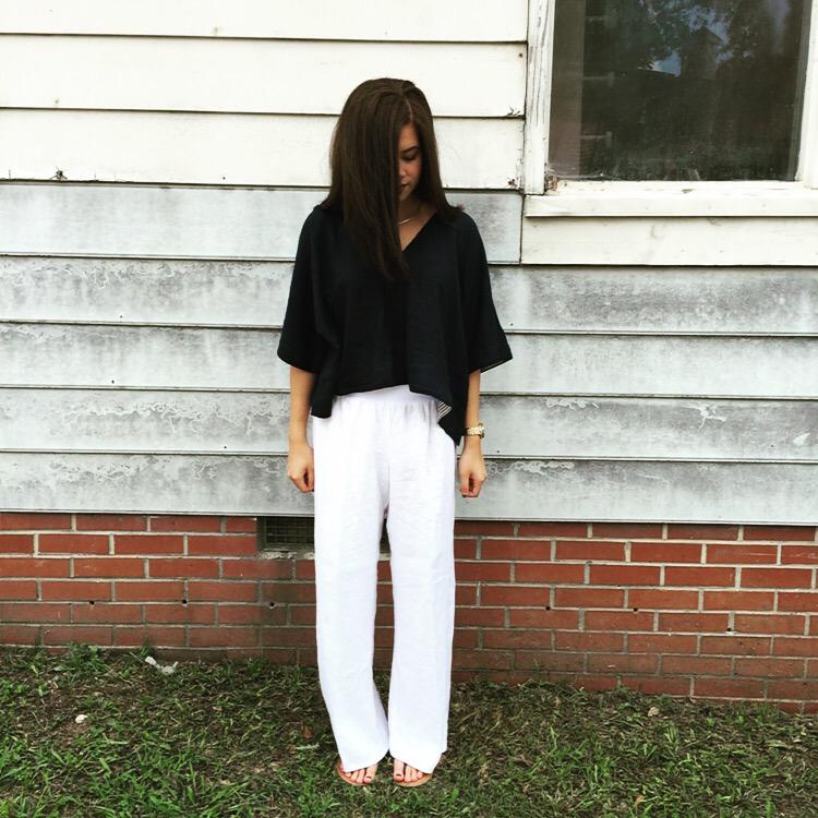SisandMoon's tweet photo. Spanish Moss linen at Sis &amp; Moon's
#FashionWatch #style #boutique #sisandmoons#ootd#blog#beautiful#bohochic http://t.co/liz8f1Xl5G