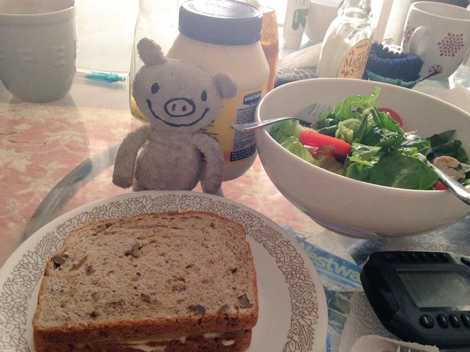 lunch→masage→shopping→nail salon→make up salon→shoot

best start shooting for http://t.co/IXKw1p2SEb