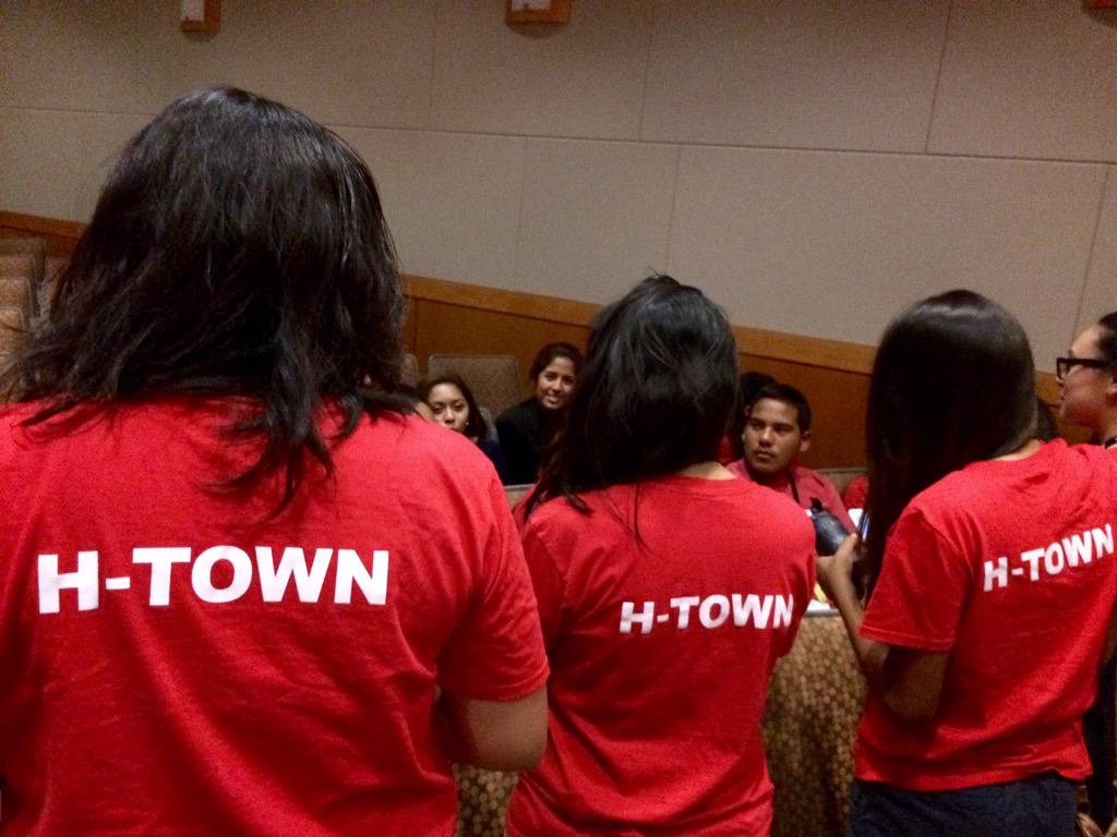 HoustonNHI's tweet photo. It's the finals y'all! #2015AMBGD http://t.co/VXph6XJECe