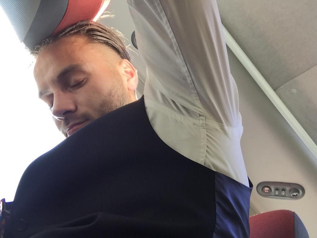 @TomFarrell4 @samwillett123