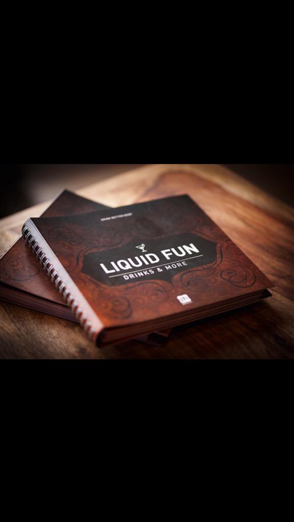 pentaWarrington's tweet image. Love Saturday nights in!!  Join us in #pentaLounge for your Saturday night of #LiquidFun