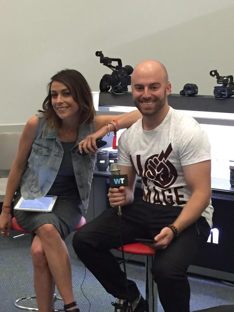 kknLA's tweet photo. Vidcon day 3! @shiralazar and @MatthewSantoro catching up on @WhatsTrending #Vidcon2015 #CDSVidcon http://t.co/01rTkBNPyB