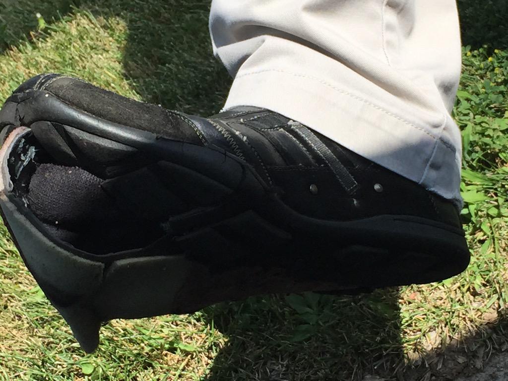 telfordk's tweet photo. Good sign! :) MT @VBadawey: Guess I was canvassing too hard. Time for a new pair. #WeekendofAction #candidateproblems http://t.co/9a2XMZ4W7w