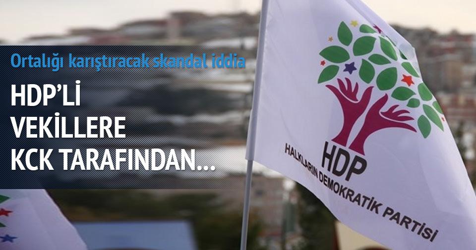 habertat's tweet photo. HDP ve KCK terör örgütüyle ilgili skandal iddia - http://t.co/uLAAY8L1zI http://t.co/yFwTTGMSdo