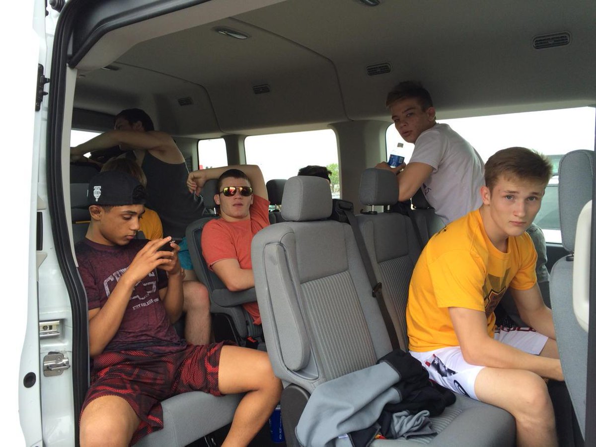 CoachDougCrooks's tweet image. Arizona National Wrestling Team headed to the airport @corycrooks1 @RomanB23_ @Crooks  #Fargo2014