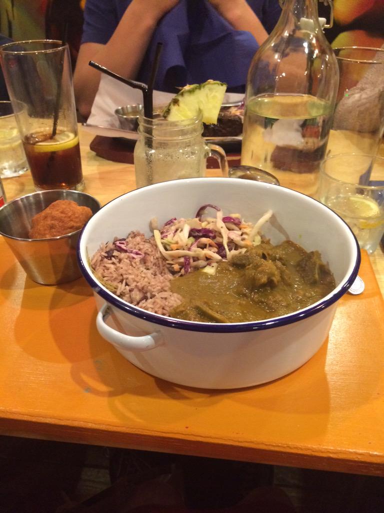 E3Rox's tweet photo. Celebrating mine and Mr @careywallace bday @IrieShack #jamaicanvibes #curriedgoat #jerkchicken 😋 http://t.co/GGbGIN6xek