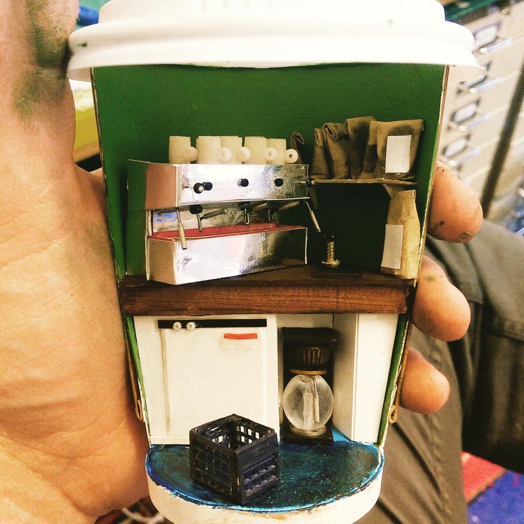 maxdorey's tweet photo. #coffee cup #model project number 4. Made after a request from @foodbyforrest on behalf of @HartsBakery http://t.co/oPpIGIhaoL
