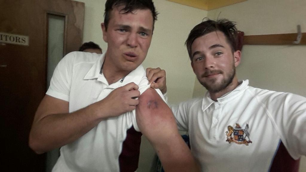 FuturaSportsSA's tweet photo. It's dangerous stuff batting with #FSA #Athlete @Bowesy07 as his opening partner @LukeFindlay1 found out today! 130* http://t.co/mk2GvxQPDP