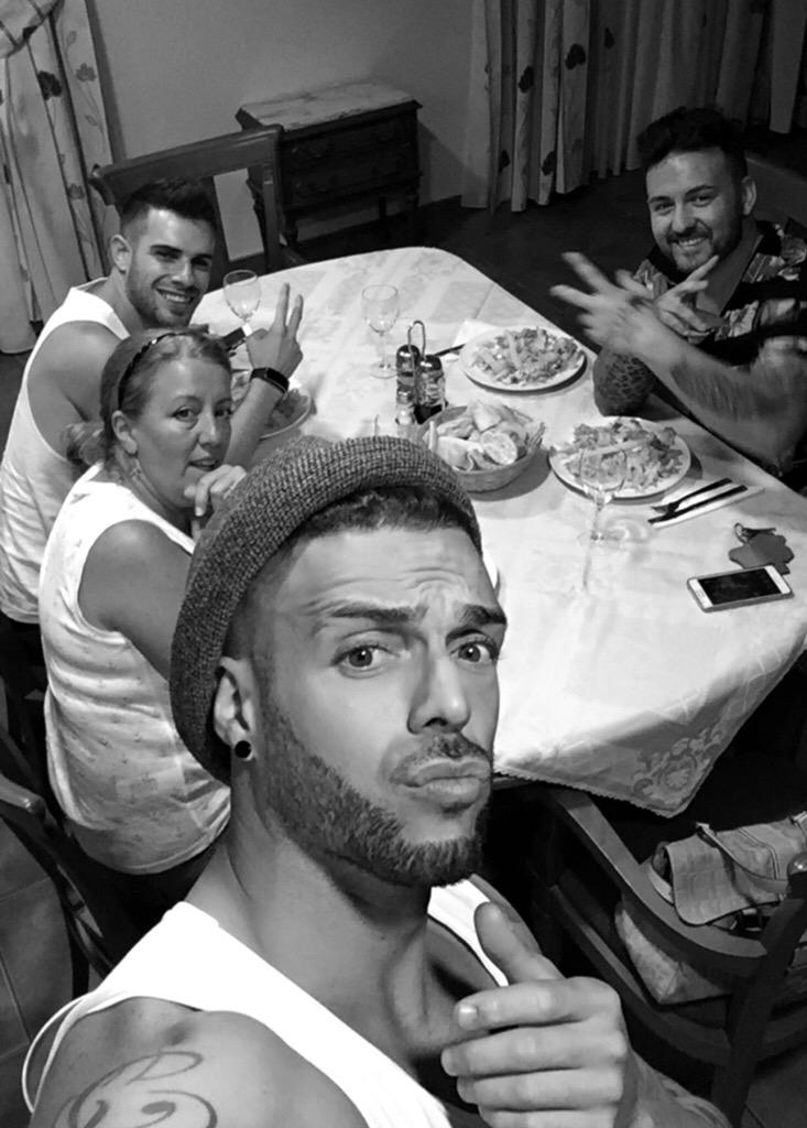 Ya estamos cogiendo fuerzas para darlo todo en Almadén(Ciudad Real) oye niña tu!! ... 😜😜