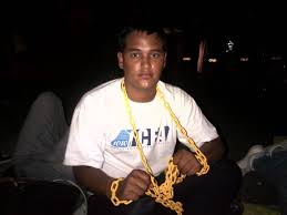tiafatimasaleh's tweet photo. #NoOlvidemos
Él es @NixonLeal89
#443Dias preso en en el HELICOIDE
#NoEsJusto
#RTWMASIVO #Venezuela http://t.co/gZOfGmfo4Q
