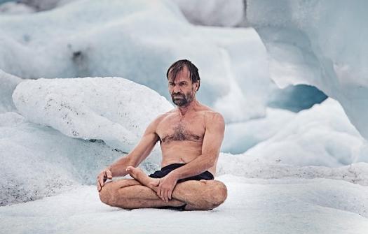 [#VICElomásvisto] Este hombre controla tanto su cuerpo que nunca siente frío: bit.ly/1ImopXx