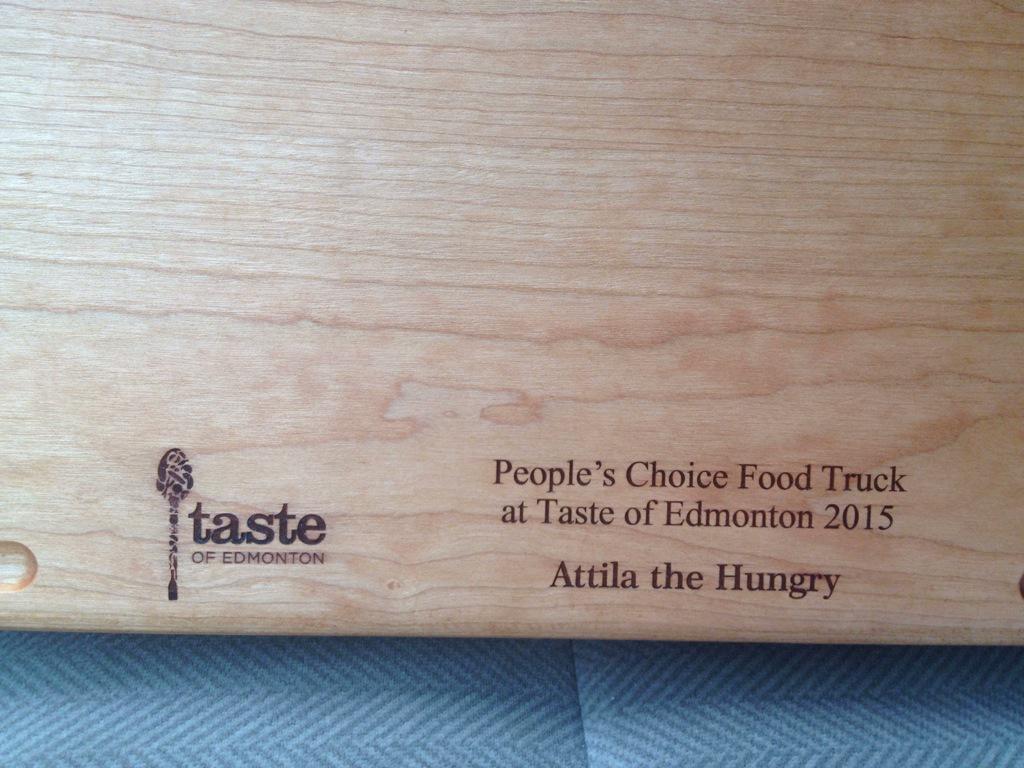 AttilaTheHUNgry's tweet photo. Was a pretty successful year @TasteOfEdm ! So honoured to be this years best food truck! #yegfood #TotsForDays http://t.co/I9Xst0PuUZ