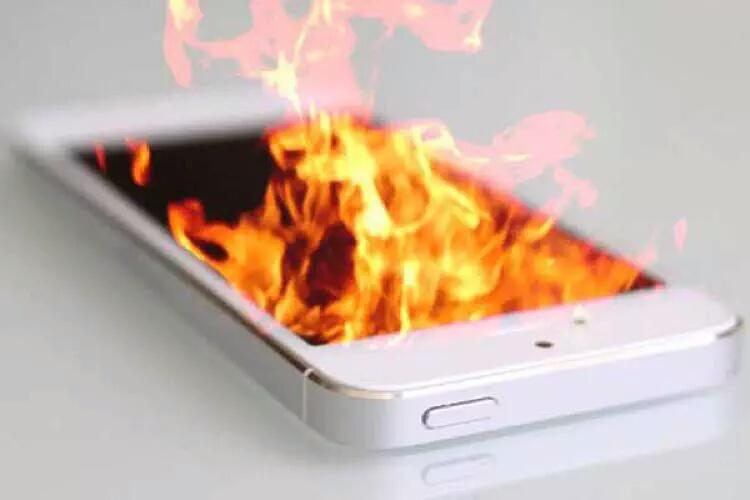 broooklinnnn's tweet image. After hearing charged up #ripmeek