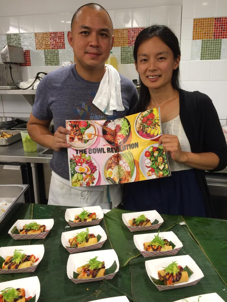 ICEPrez's tweet photo. Nice photo here of ICE alum Chef #NeilSyham of Lumpia Shack at last night's big "ICE Ball". @iceculinary @lumpiashack http://t.co/Fhh8tTrhfh
