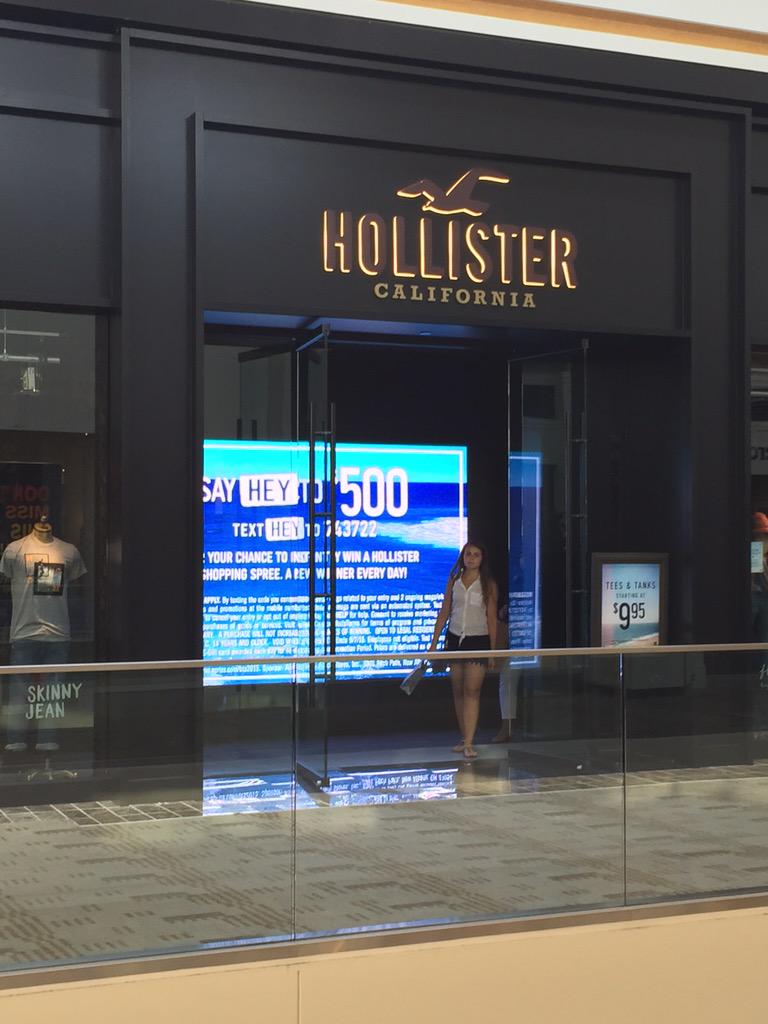 hollister roseville