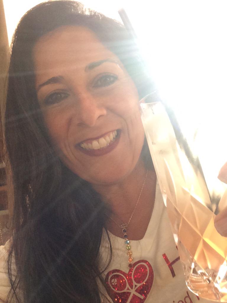 chocbite's tweet image. #CUCINAselfie pear blush!!!