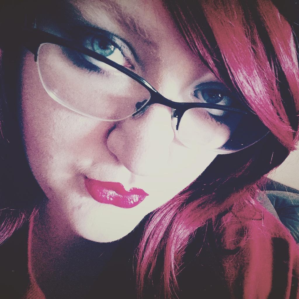 Miss Jenaveive tweet media