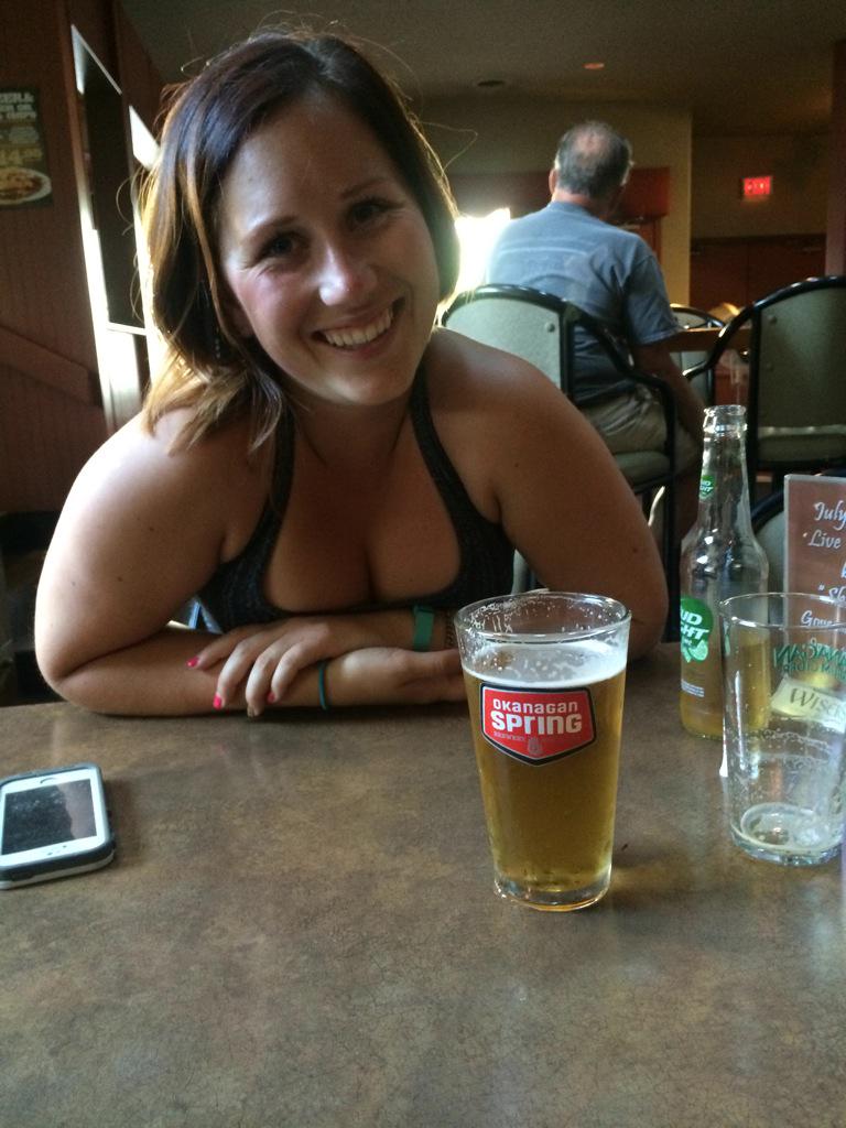 Who wants to party with his old bird #@HANESR13 <a href="/rileynash20/">Riley Nash</a> <a href="/jamesfriedel8/">James Friedel</a> <a href="/a_rodgey89/">Alex Rodgers</a>