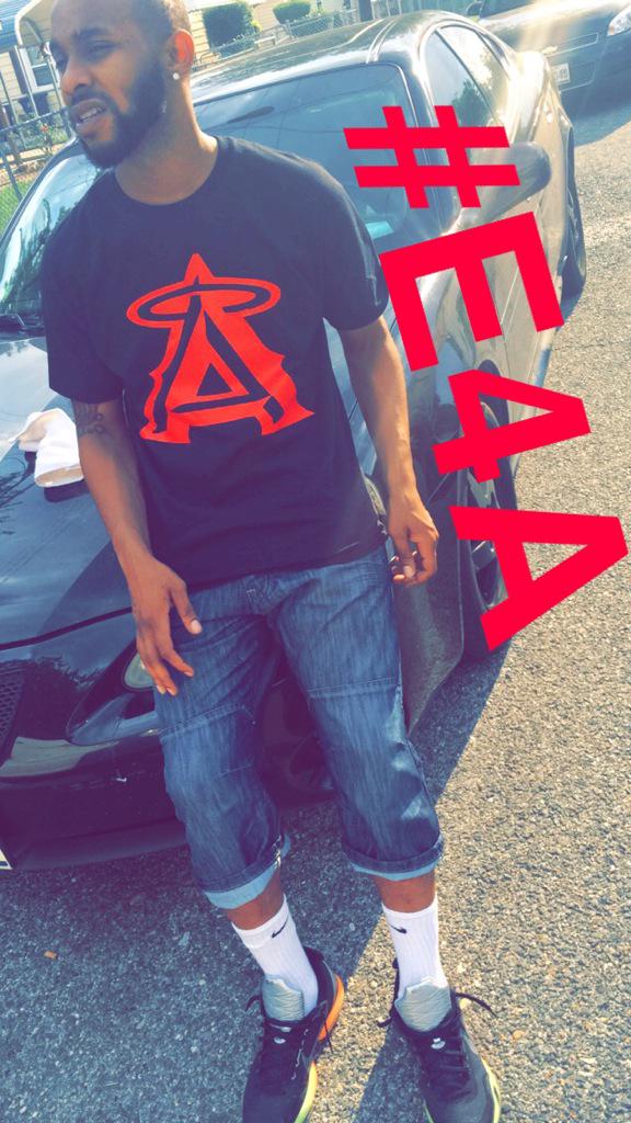KingPeyso's tweet photo. #E4Aaron Happy G'day Big Brah 🎈 http://t.co/lEJFgf99Oi