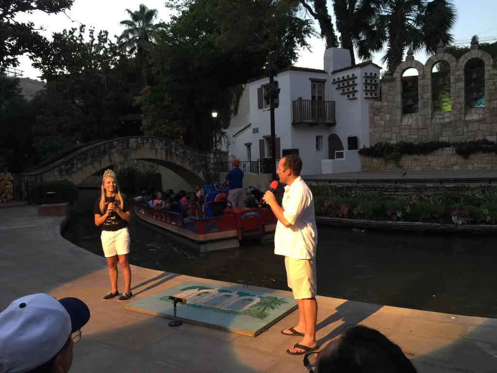 larrylynch's tweet photo. At Fiesta Noche del Rio with the best chefs in the world. #USPCA2015 http://t.co/3E8TvQ3jMt