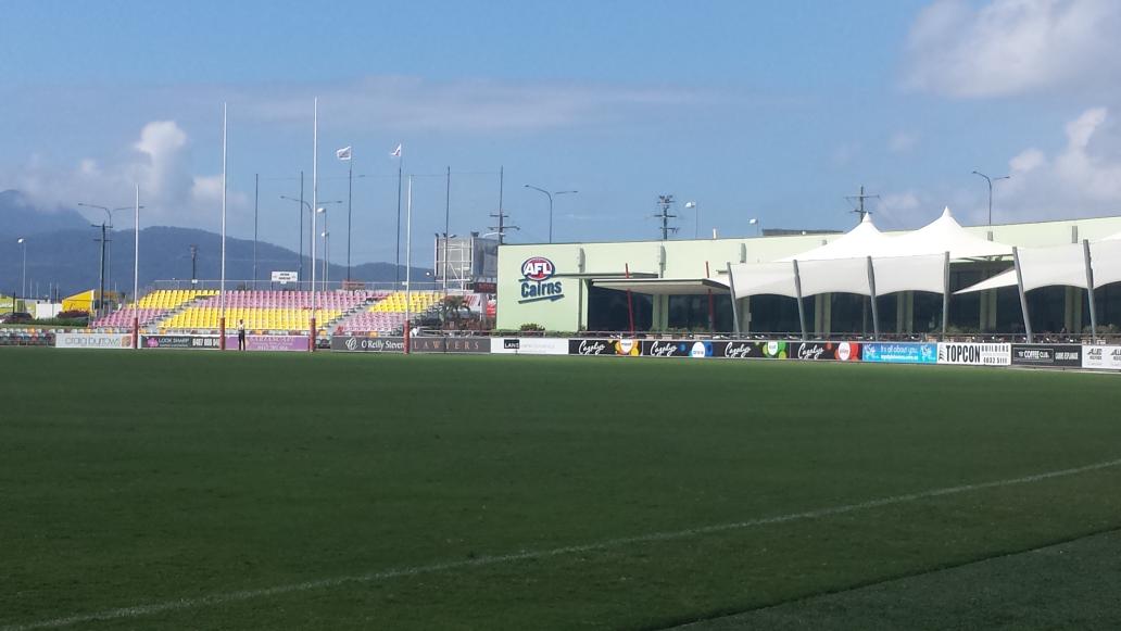 Afl1Hawks's tweet photo. Beautiful day http://t.co/bSGsC5iRdF