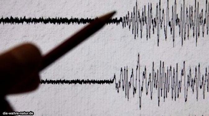 4 Gempa Goyang Indonesia dalam 2 Hari Terakhir news.liputan6.com/read/2279561/4…