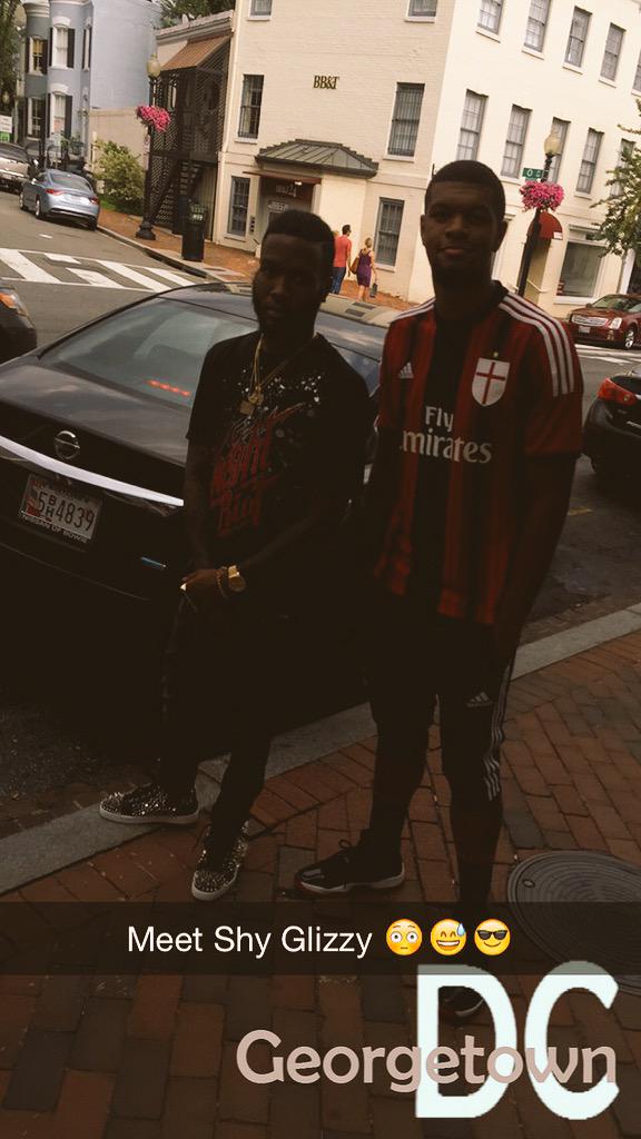 ThatManMarc's tweet image. Saw @ShyGlizzy at Georgetown 😳😎