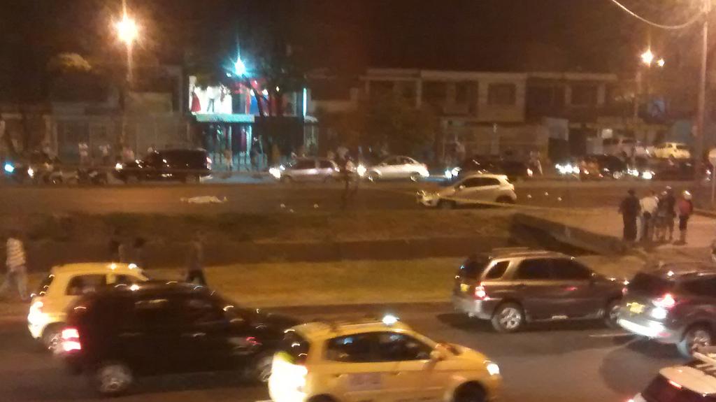 Otra víctima más por falta de puente peatonal en autopista con 32.