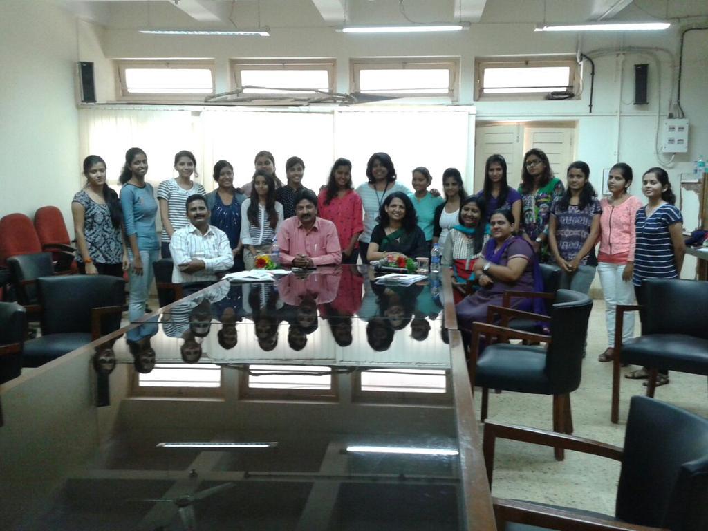The terrific teams with the judges, organisers IEEE-UMIT and faculty members #DigitalIndia
