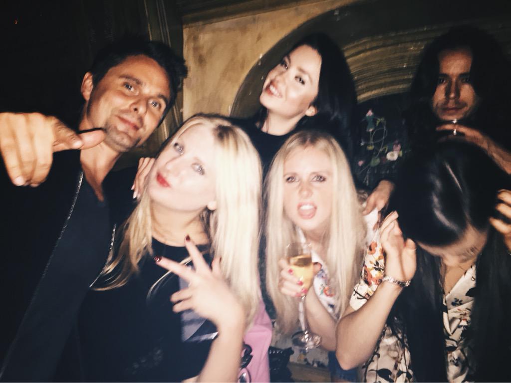 emmamilleruk's tweet image. Fun night at #theboxsoho last night 😄🙋🏻👯  @Chantmc @DianaVickers @MattBellamy snapchat: emmamilleruk💃🏻