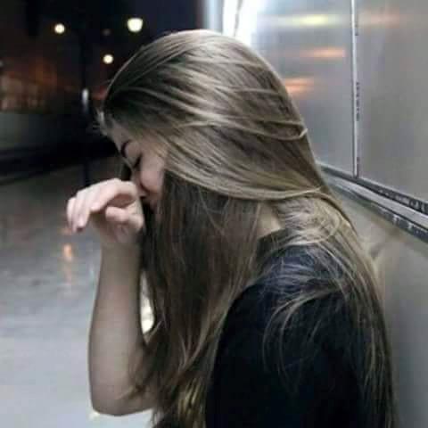 ارسم #حجي.؟
 يطلع #بچي
والدمعة
 تنزل
#طايحة..!
ارسم #فرح.؟
 يطلع #جرح
والفرحه كلش #رايحة
#اريج
.