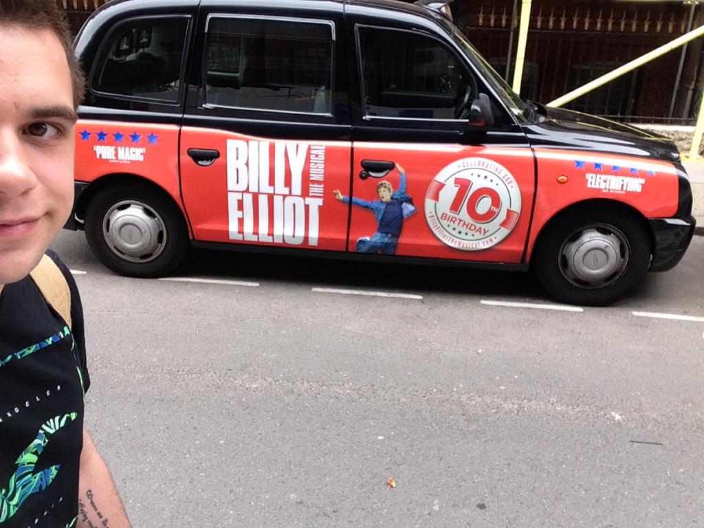 AndreaBizzBizz8's tweet photo. Another Billy Taxi #billy10 #billytaxi #spotbilly
Maybe it is really coincidence ahahah http://t.co/9D3eOM15Of
